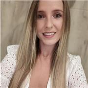 Profesora imparte clases de lengua castellana online